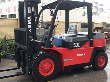 恭喜今日銷售部又出一單！廈工5.0T叉車壹臺(tái)